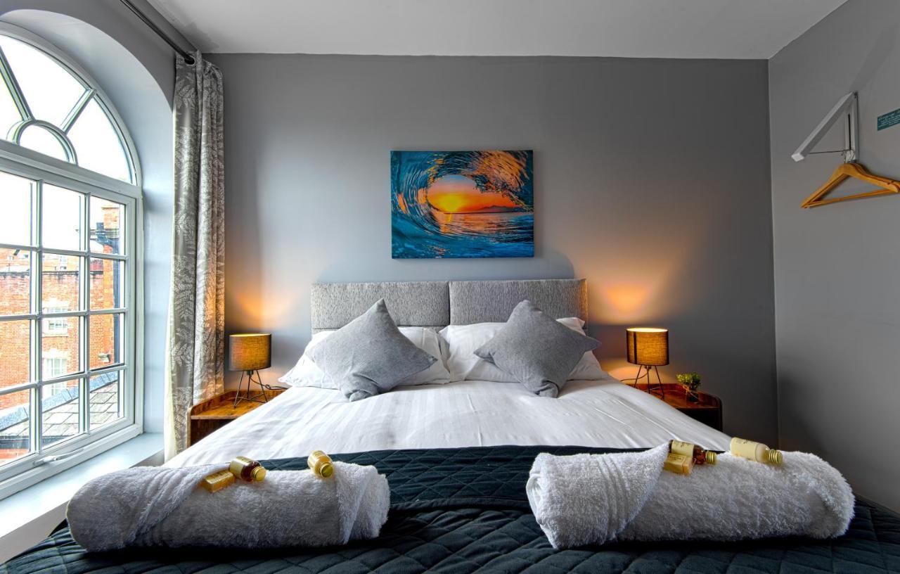 The Glyndwr - Berwyn House Apartment Wrexham Luaran gambar